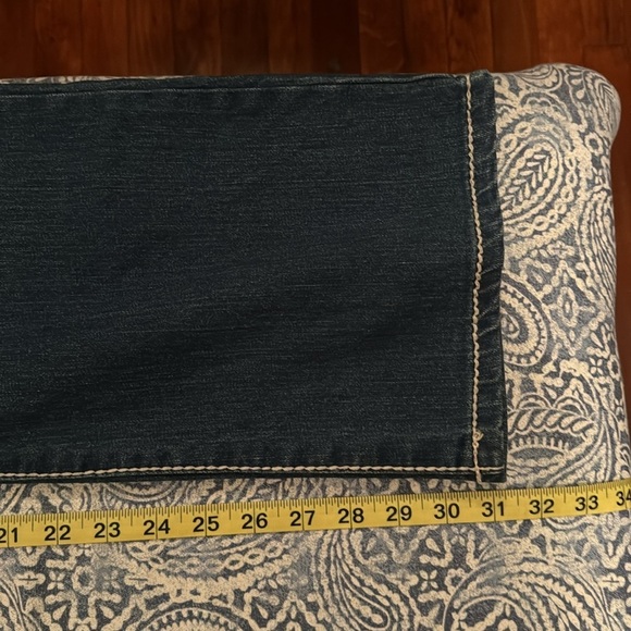 Jeans - Picture 7 of 7